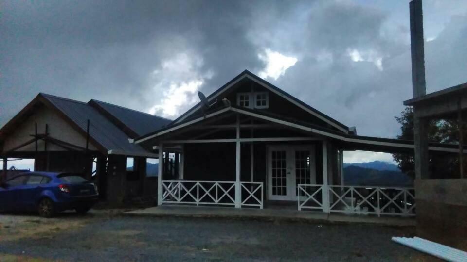 Dongorit Cabin House 1 Kampong Kundassan Dış mekan fotoğraf